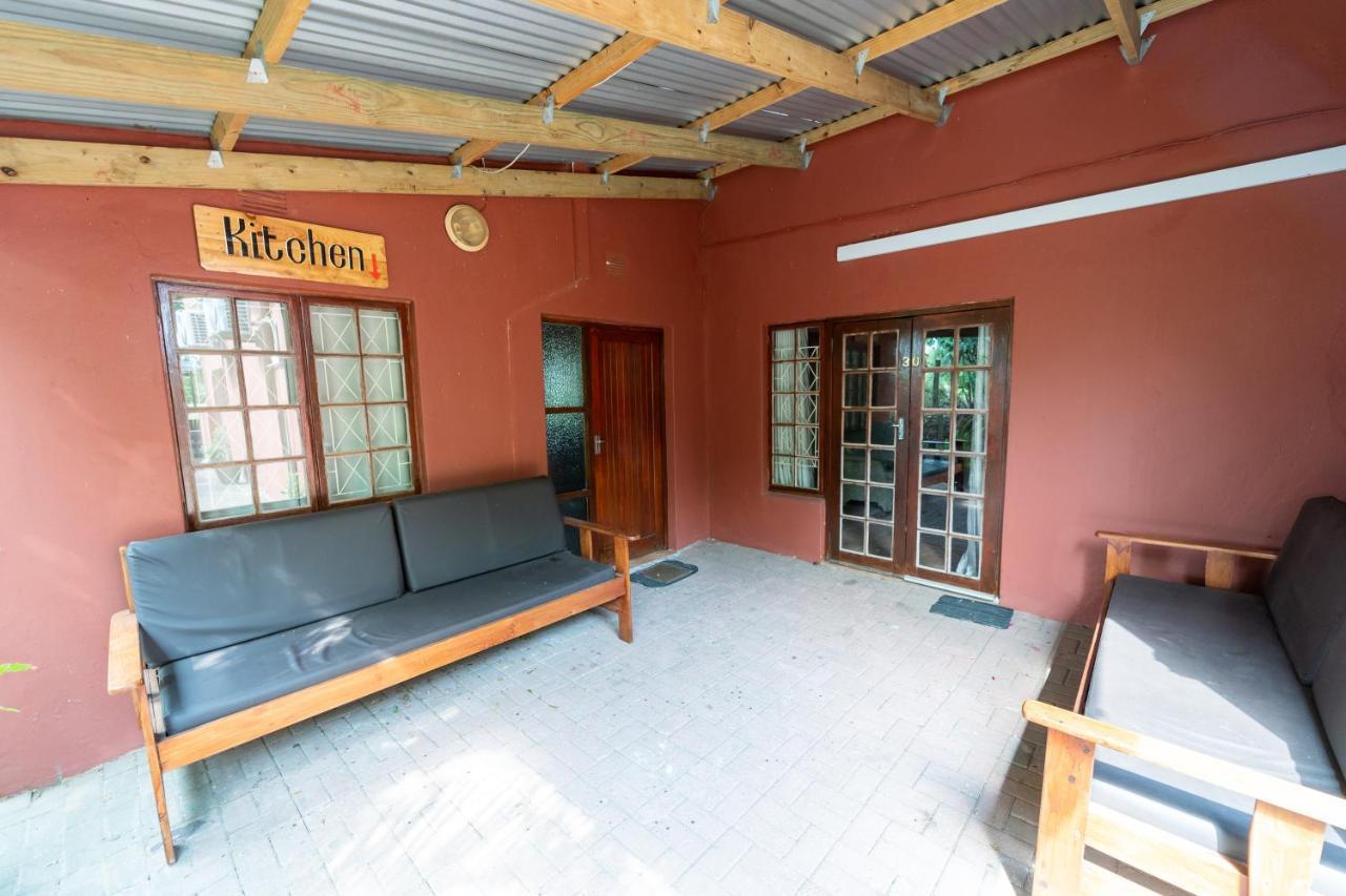 Gooderson Bushlands Game Lodge Hluhluwe Buitenkant foto