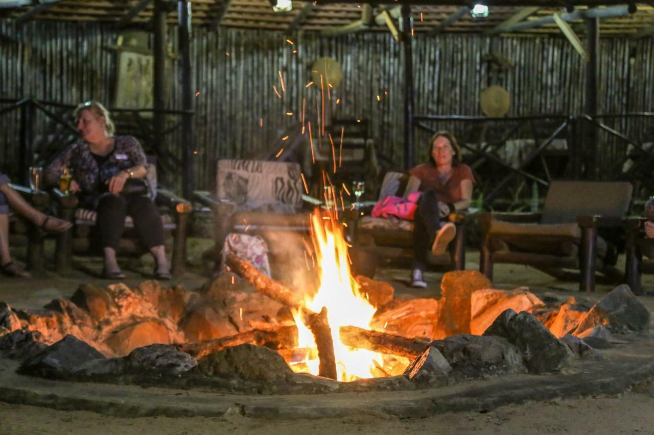 Gooderson Bushlands Game Lodge Hluhluwe Buitenkant foto